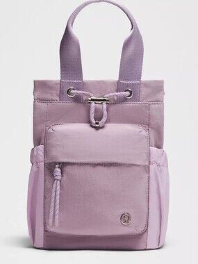 Lululemon Convertible Drawstring Bucket Bag 5L Lotus Lavender & Lilac Play